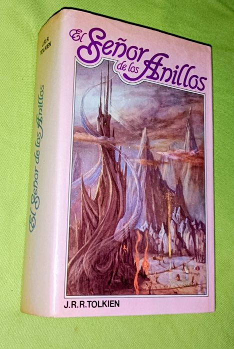 Edição de colecionador da Trilogia "O Senhor dos Anéis", de Tolkien