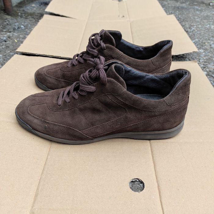 Продам  Кросовки