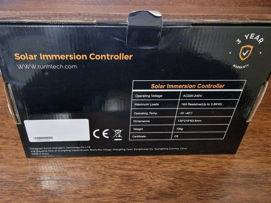 Controlador solar de paineis fotovoltaicos.  Novo