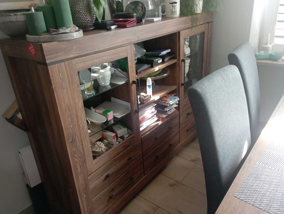 Komplet Witryna i komoda
