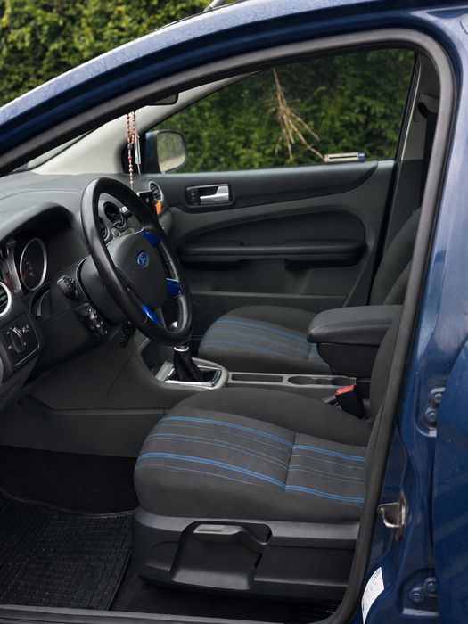Оренда авто  Ford Focus 1.6 дизель під таксі (Bolt/ Uklon) чи власні потреби Львів! 4 000 грн.  за тиждень!