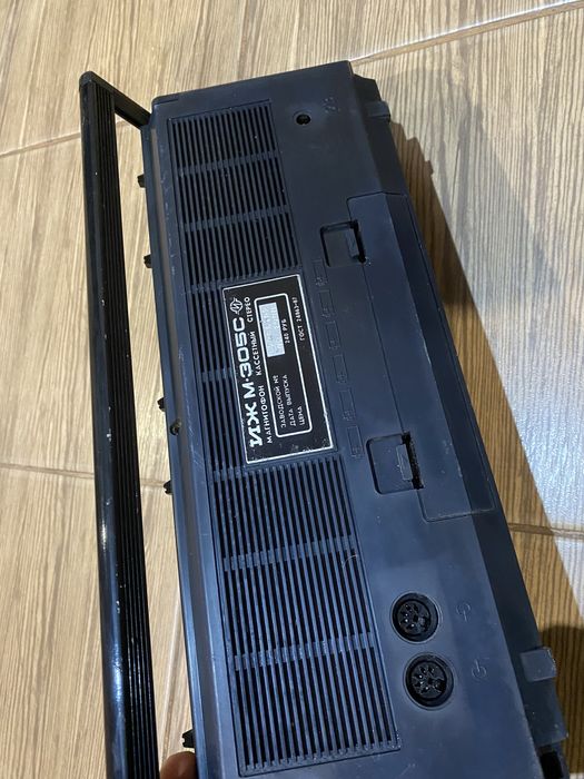 Магнитофон иж 305 с в отличном состоянии