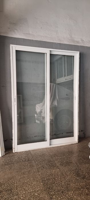 Janela e porta diversas medidas