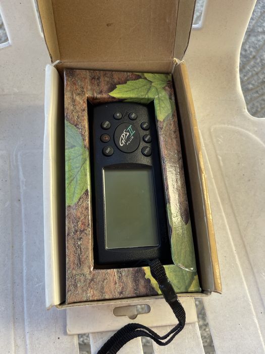 GPS II plus marca Garmin