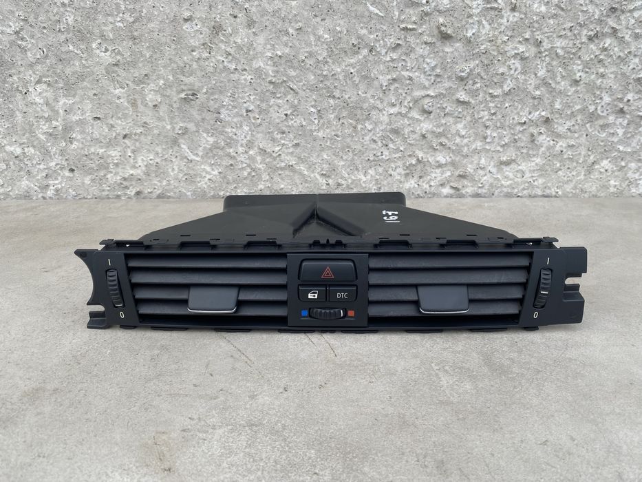 Центральний Воздуходув Ідеал BMW E90 E91 Передний Дефлектор воздуха