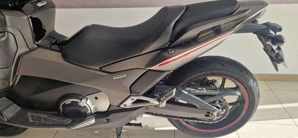 Honda INTEGRA 750S inpecavel
