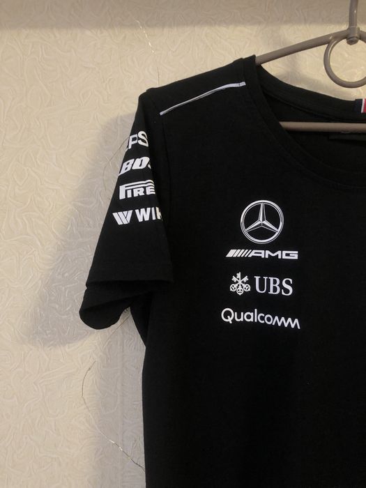 Футболка mercedes-amg petronas formula one team