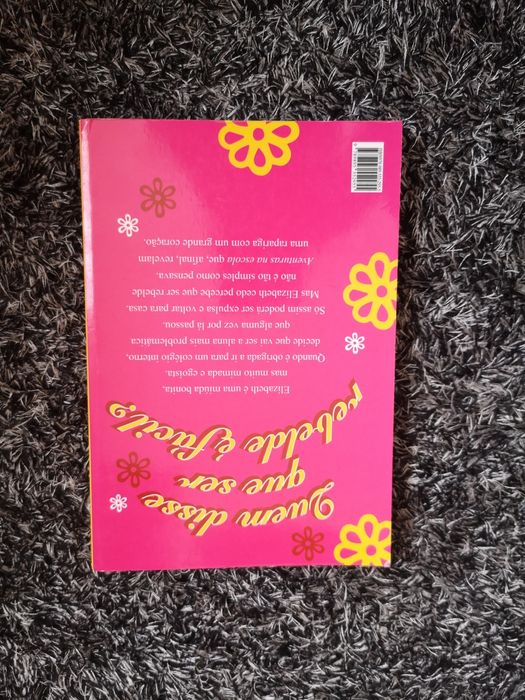 Livro Aventuras na escola
