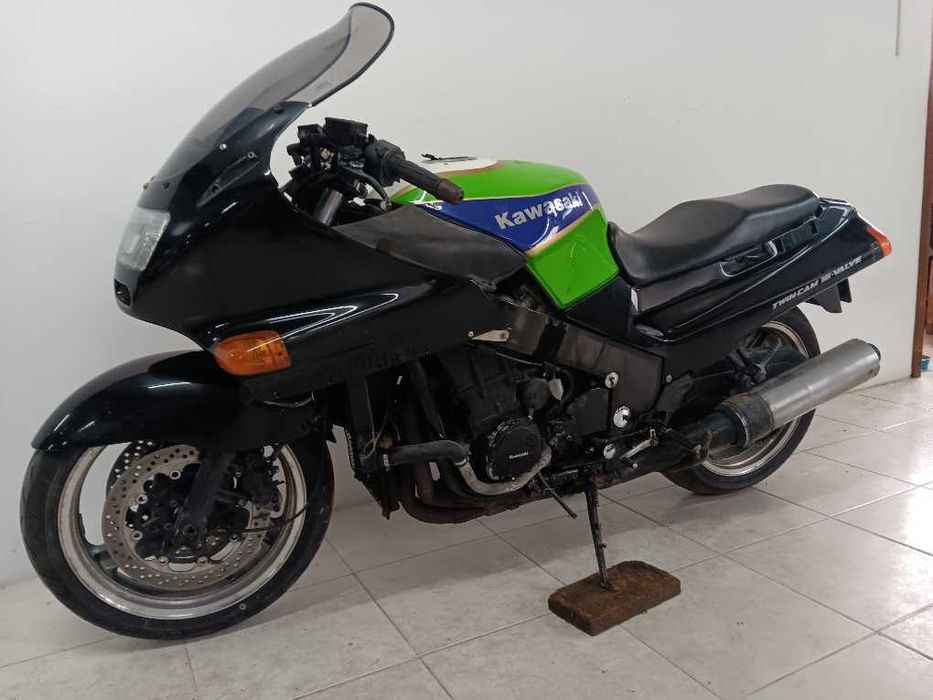 Peças Kawasaki ZZR1100