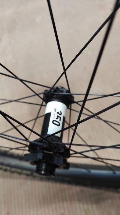 Koła karbonowe 29 MTB Dandy Horse 30 Boost Shimano MS
