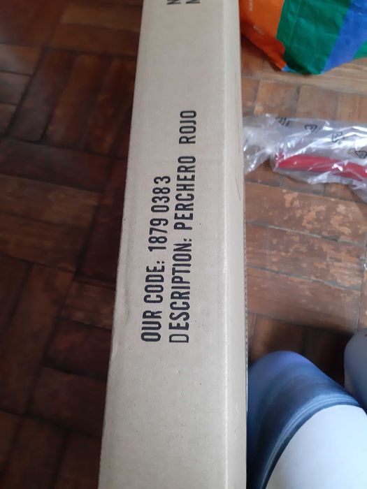 Cabide VERSA vermelho