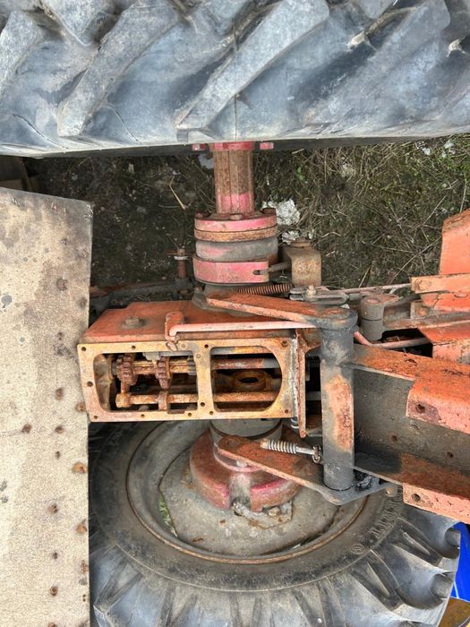 Traktor  na czesci Iseki Renault Propuls