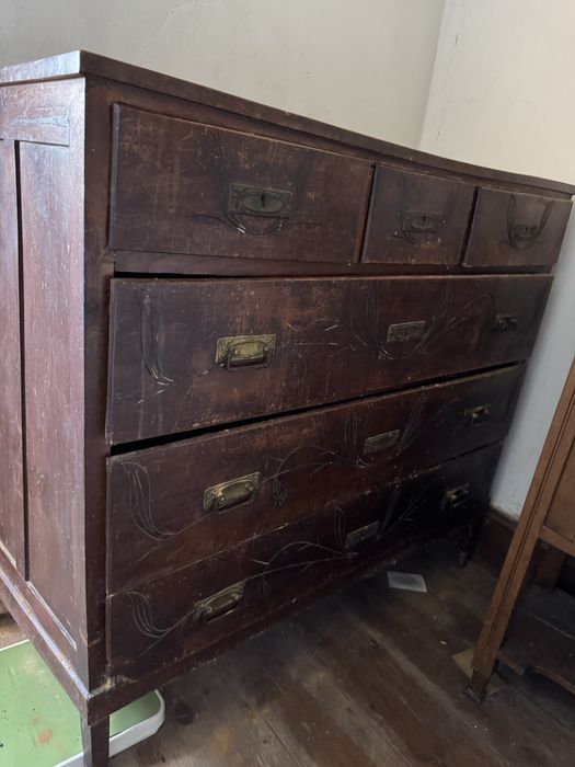 Comoda para restauro