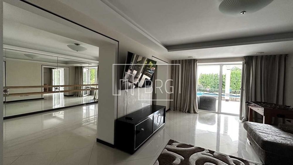 Продажа дома 4 спальни бассейн КГ Зеленый гай Лесники без комиссии