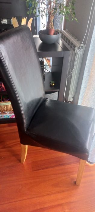 Cadeiras Sala Jantar óptimas a nível de Estrutura.