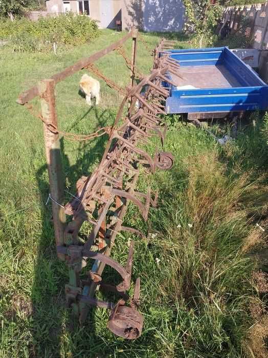 Продам Культиватор.