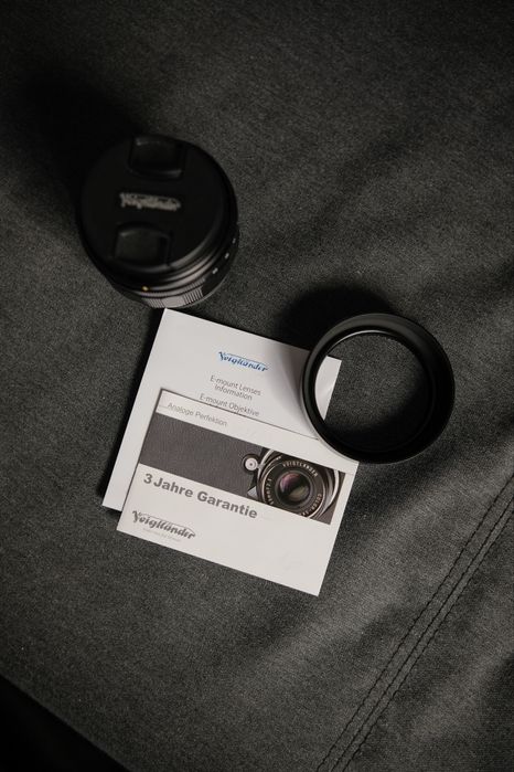 Voigtlander 40mm f1.2 e mount (ou Z mount com adaptador)