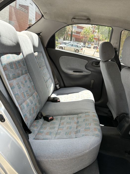 Daewoo Lanos / ano 2000
