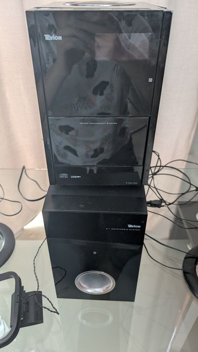 Wieża Tevion MCD 9000