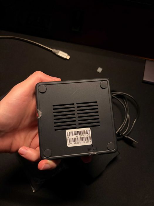 Смарт ТВ приставка TOX4 4/32 Гб Smart TV Box Android 13