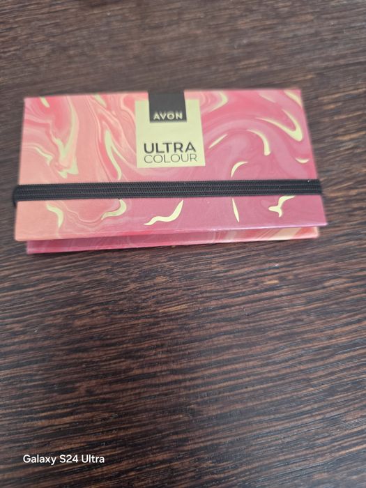 Avon paletka do makijażu twarzy 3w1