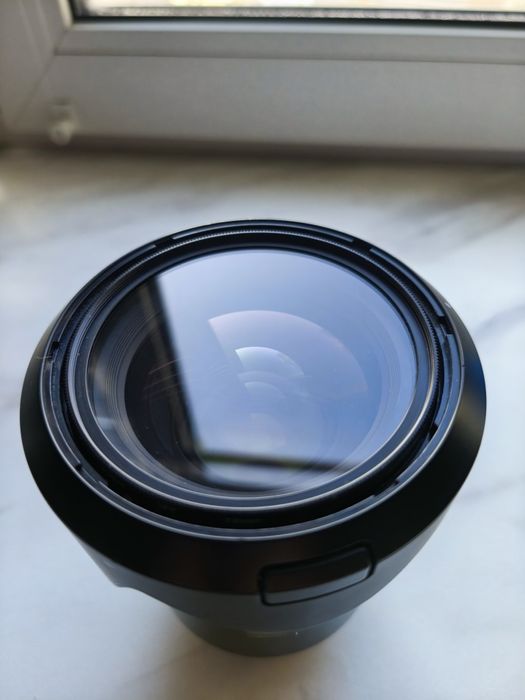 Объектив Tamron  35mm f/1.4  (для Canon)