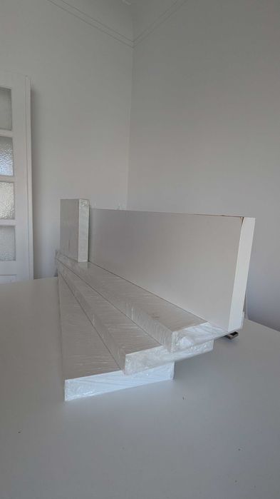 IKEA prateleria - como novo!