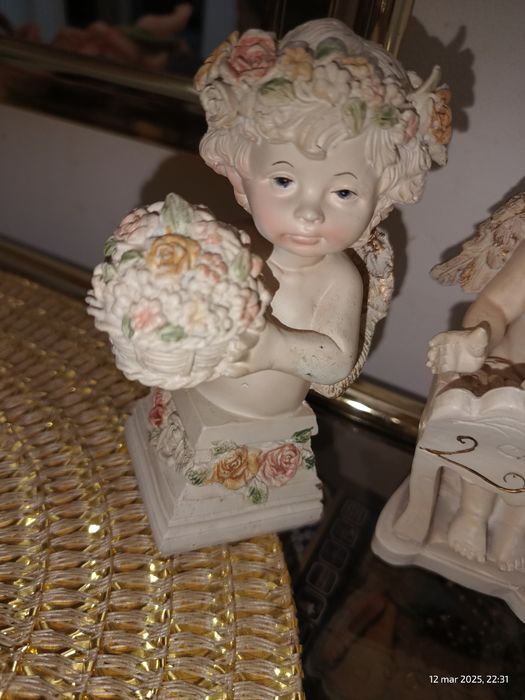 Zestaw Starych ceramicznych Aniołków