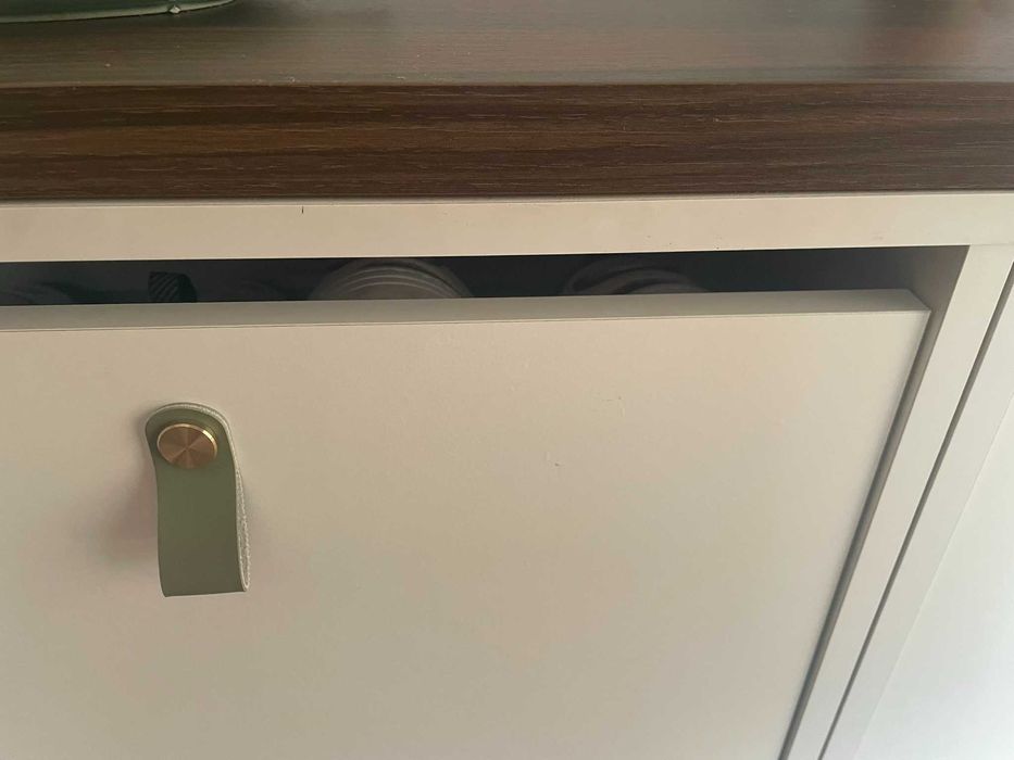 Sapateira branca - BISSA IKEA