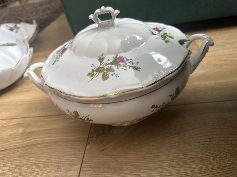 Waza z motywem Iwona