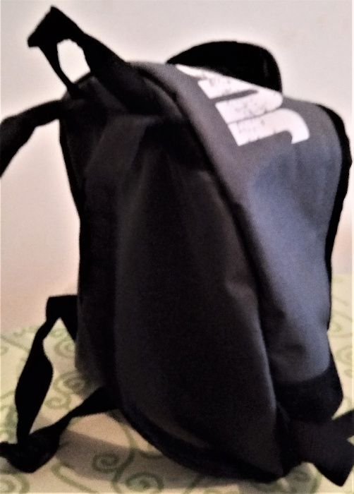 Mochila Nike (mini)
