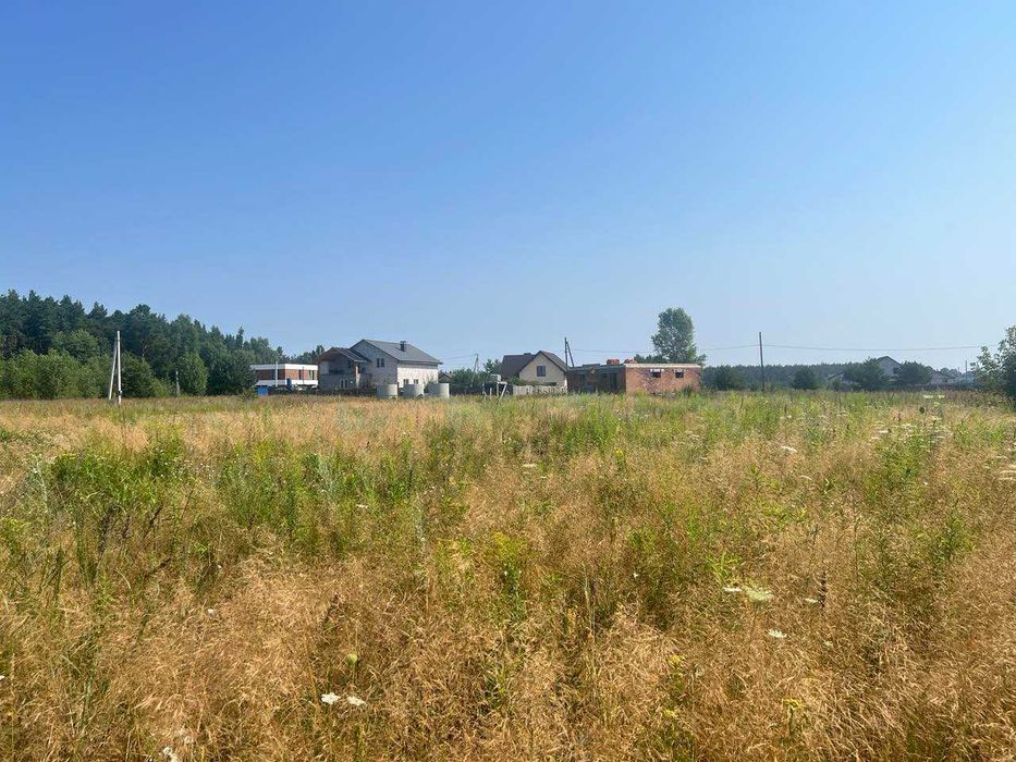 Продам ділянку під забудову в с. Старі Петрівці