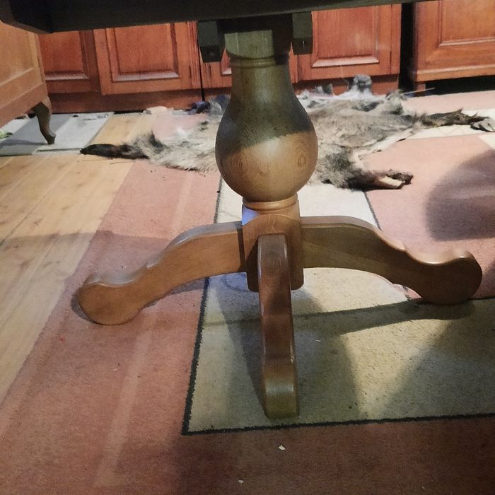 Piękny stół dębowy rozkładany owalny