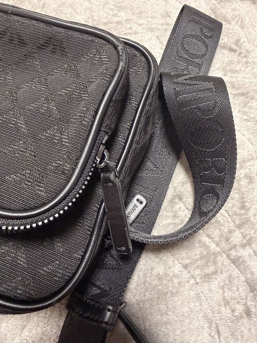 Сумка Emporio Armani