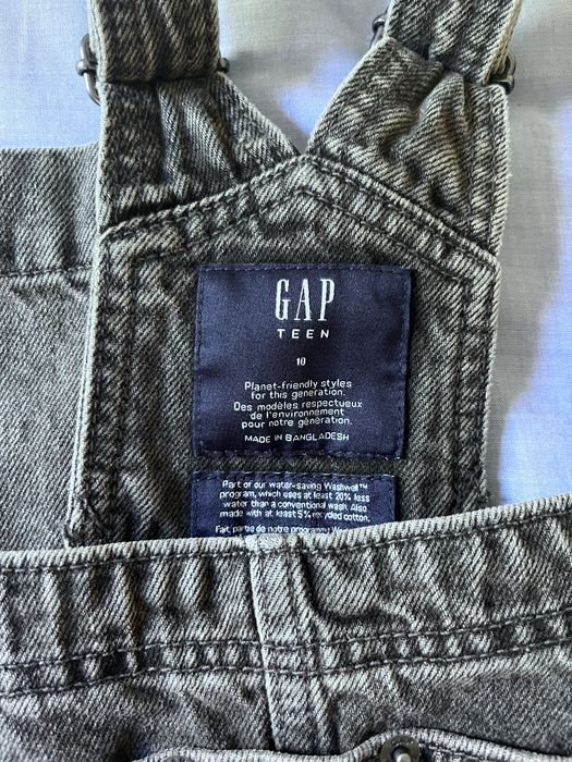 Jardineiras da marca Gap - novas