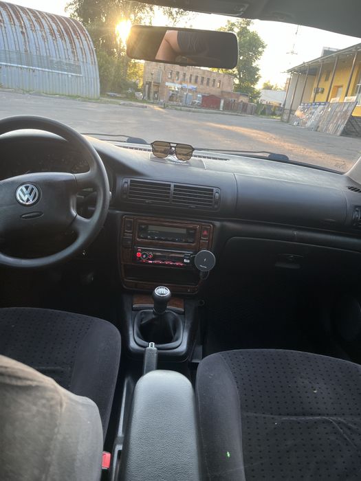 Volkswagen Passat B5 1.8 турбо