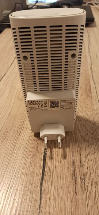 Router Netgear Orbi RBR-20+RBW-30