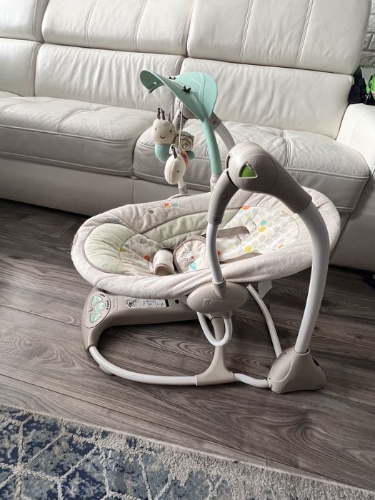 Leżaczek bujaczek hybrydowy huśtawka InGenuity Bright Starts