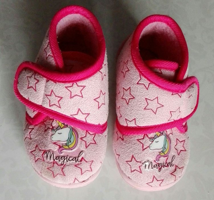 Kapcie jednorożec 22