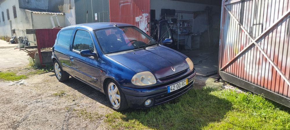 Renault Clio 2.0 sport rs