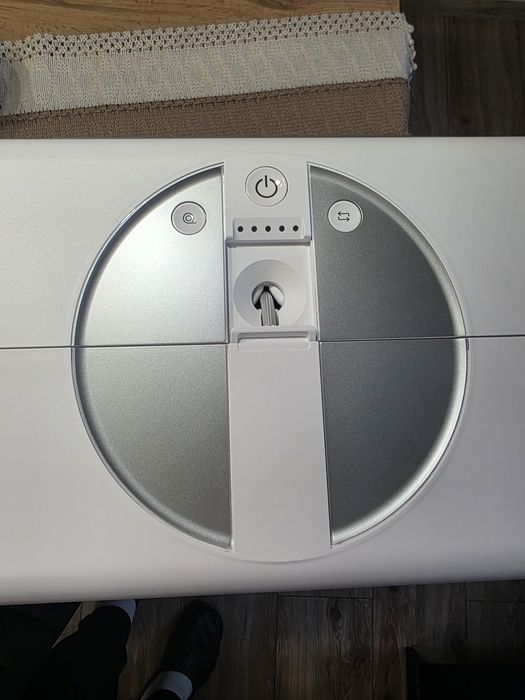 Robot do mycia okien Winbot  W 2 pro omni