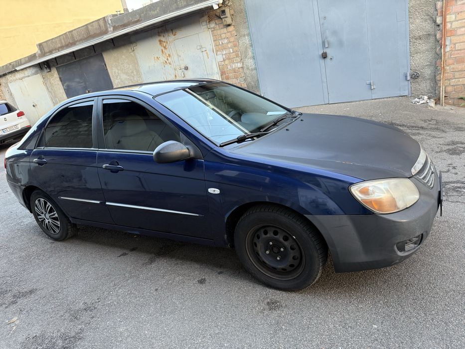 Продам Kia Cerato Lx