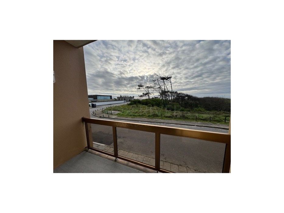 Apartamento T2 + 1 Em Amorosa - Chafé