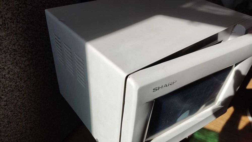 Продается микроволновка Шарп R-220A