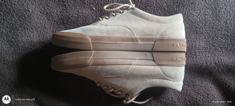 Кросівки  tommy hilfiger оригінальні
