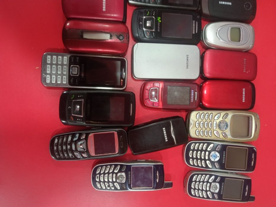 Телефон Самсунг x600