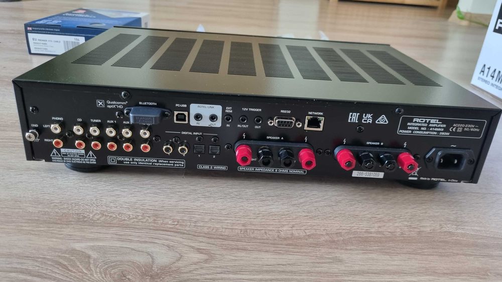 Rotel A14 MkII +  Isotec EVO3 Premier 1,5m