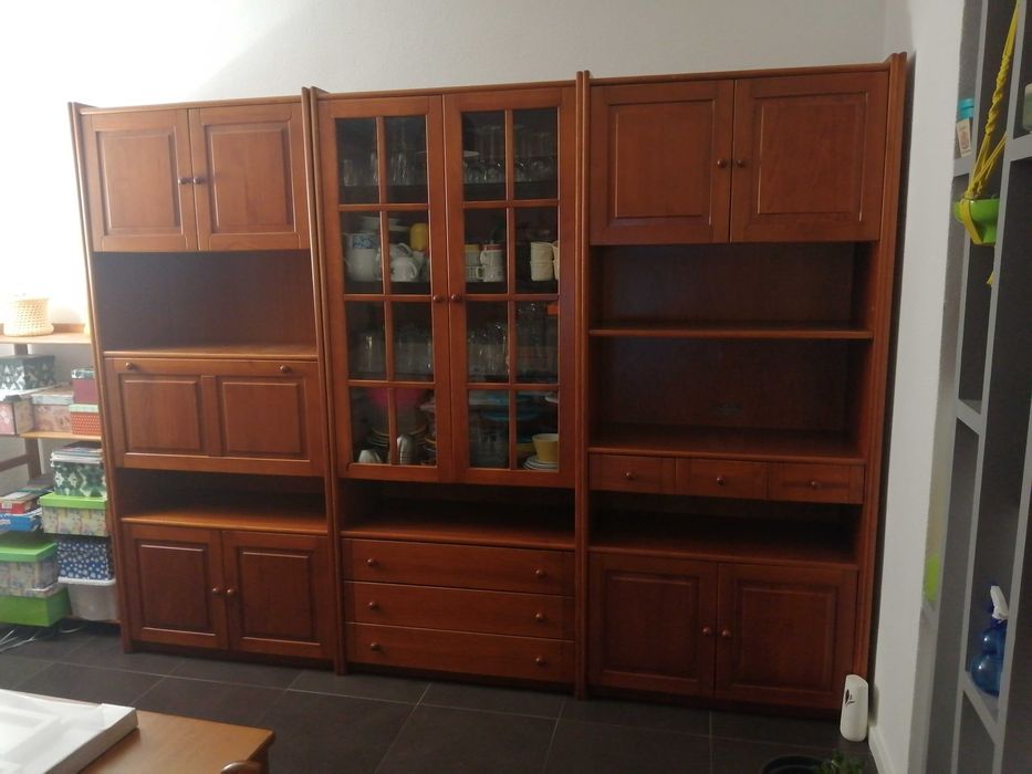 Móvel de Sala composto por três módulos