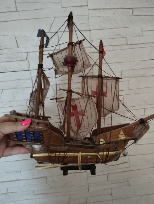 Stary duży drewniany żaglowiec statek model Santa Maria dekoracja