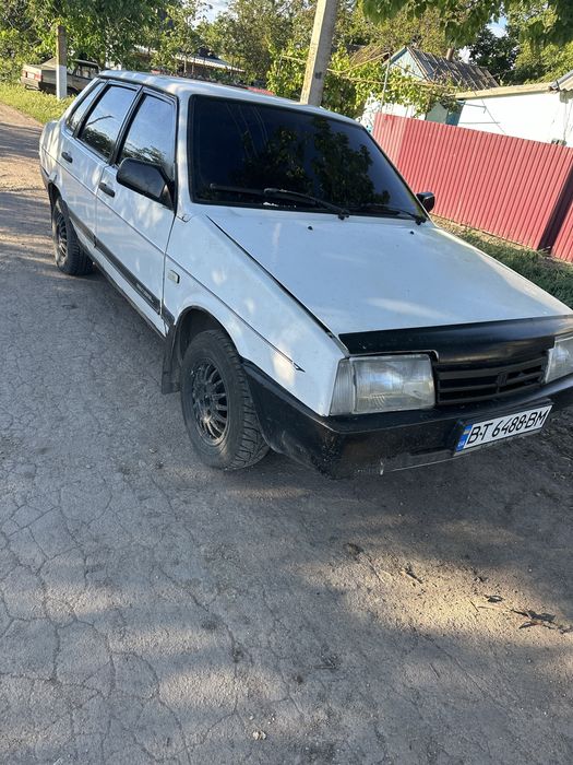 Продам ВАЗ 21099
